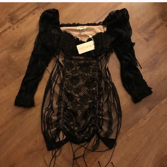 For Love And Lemons Dresses & Skirts - For Love & Lemons Monroe dress